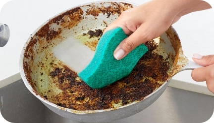 Remova a graxa mais resistente con Esferas de Limpeza
